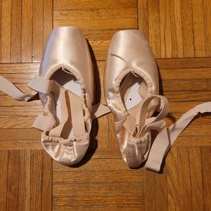 Nikolay Grishko Nova Flex Pointe Shoes
